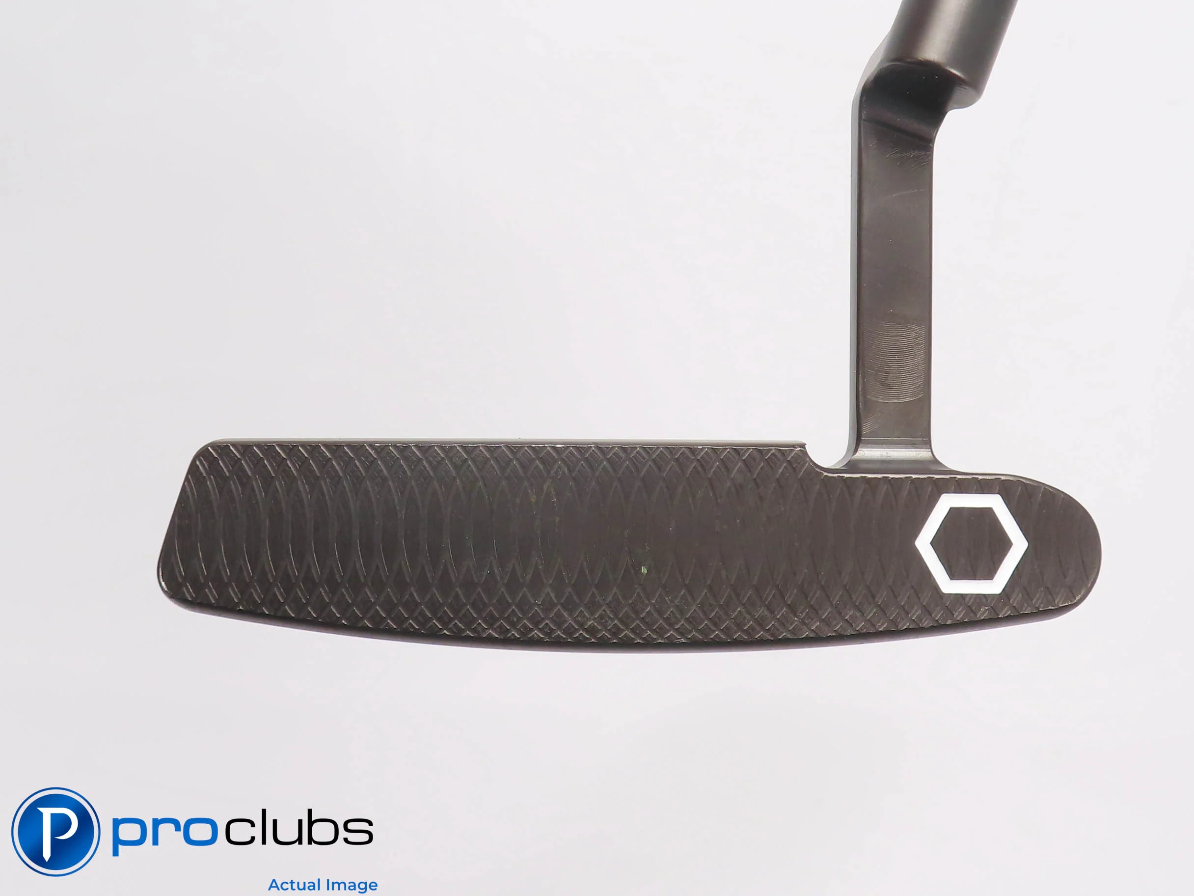 Nice Bettinardi BB-1 350g 35" Putter w/Headcover 503894 - Image 2