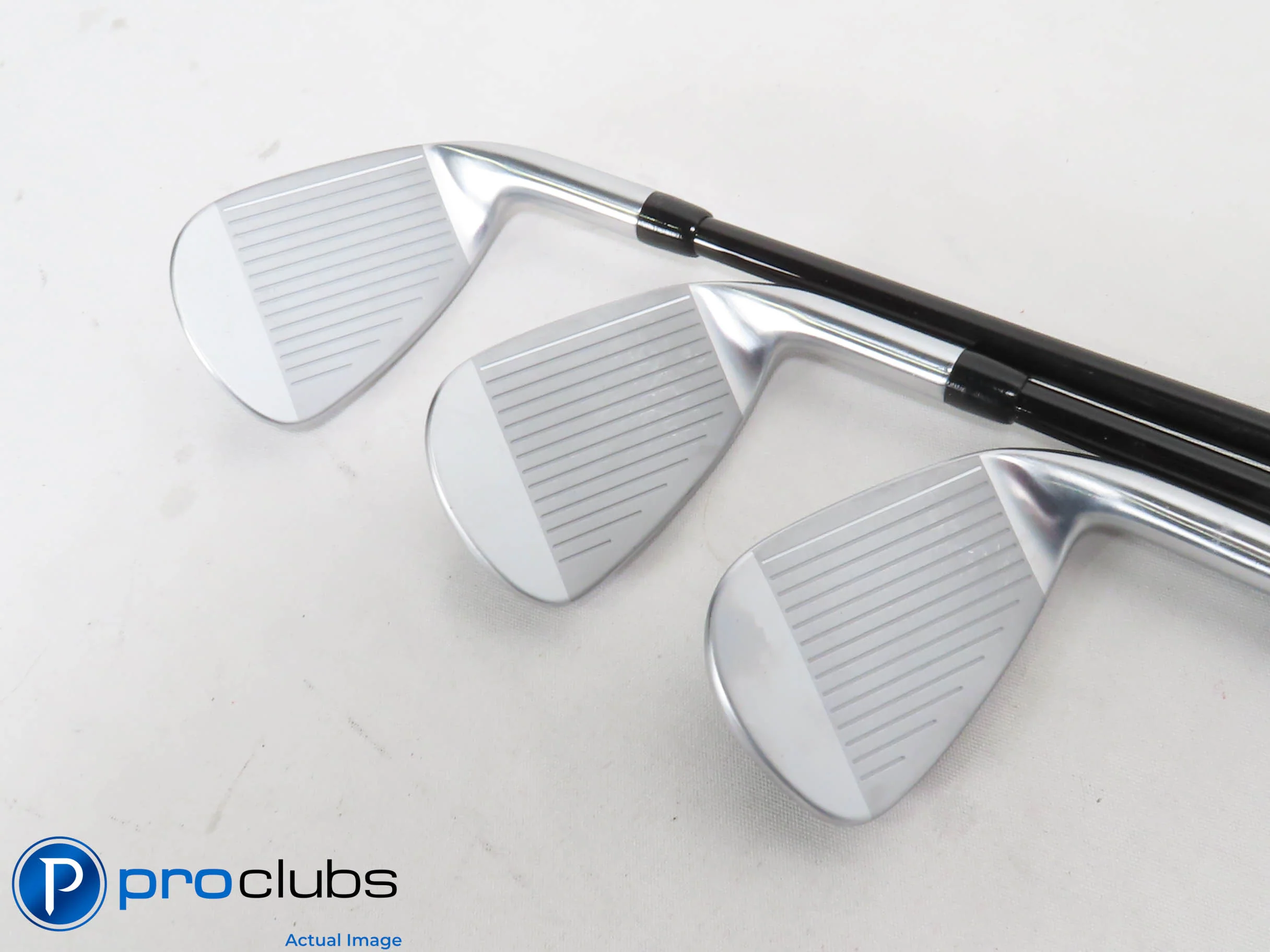 Mint Left Handed PXG 0311P Gen7 4-PW IRON SET - MMT 125 TX-Flex Graphite 423500 - Image 3