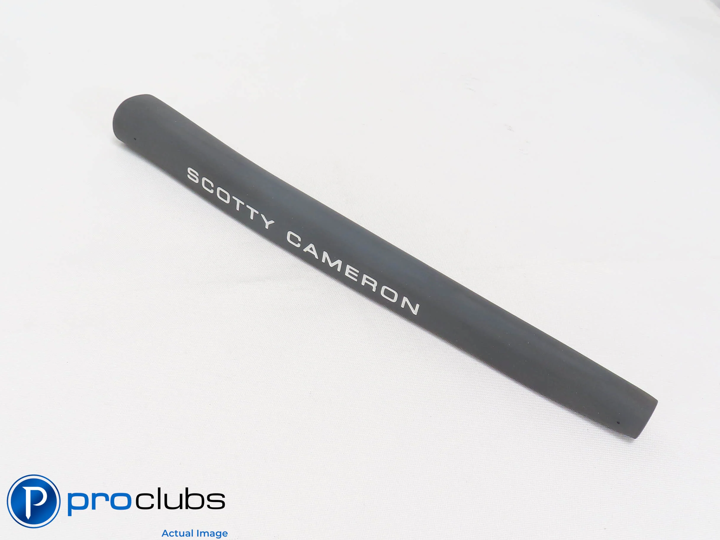 Mint! Scotty Cameron Pistolini Gray / White Putter Grip - 502831