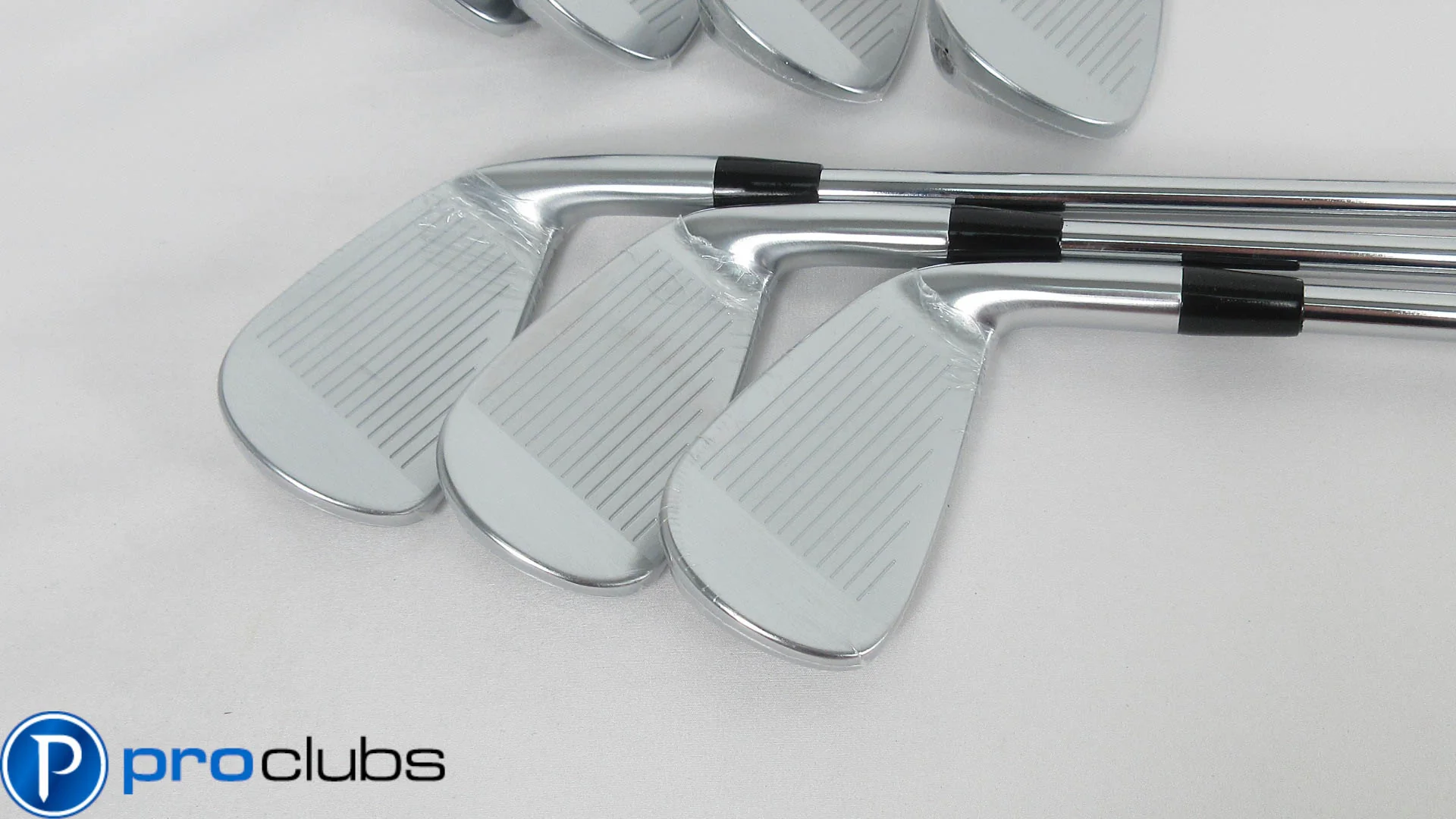 NEW Left Handed COBRA '2022 KING FORGED TEC-X IRONS 5-PW,GW STEEL REGULAR 413411 - Image 4
