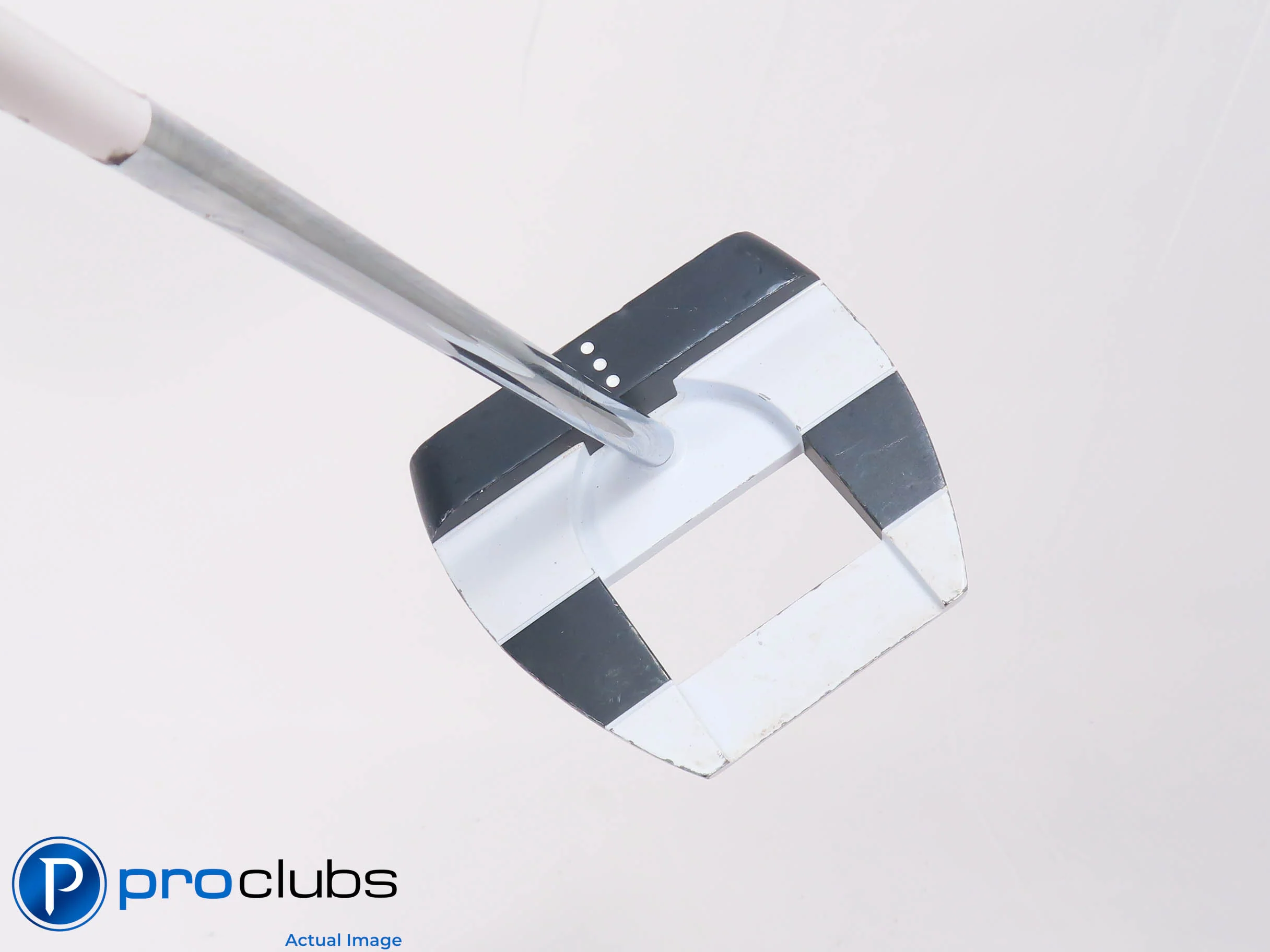 Odyssey Ai-One Square 2 Square JAILBIRD Cruiser Center Shaft 33" Putter 503281 - Image 3