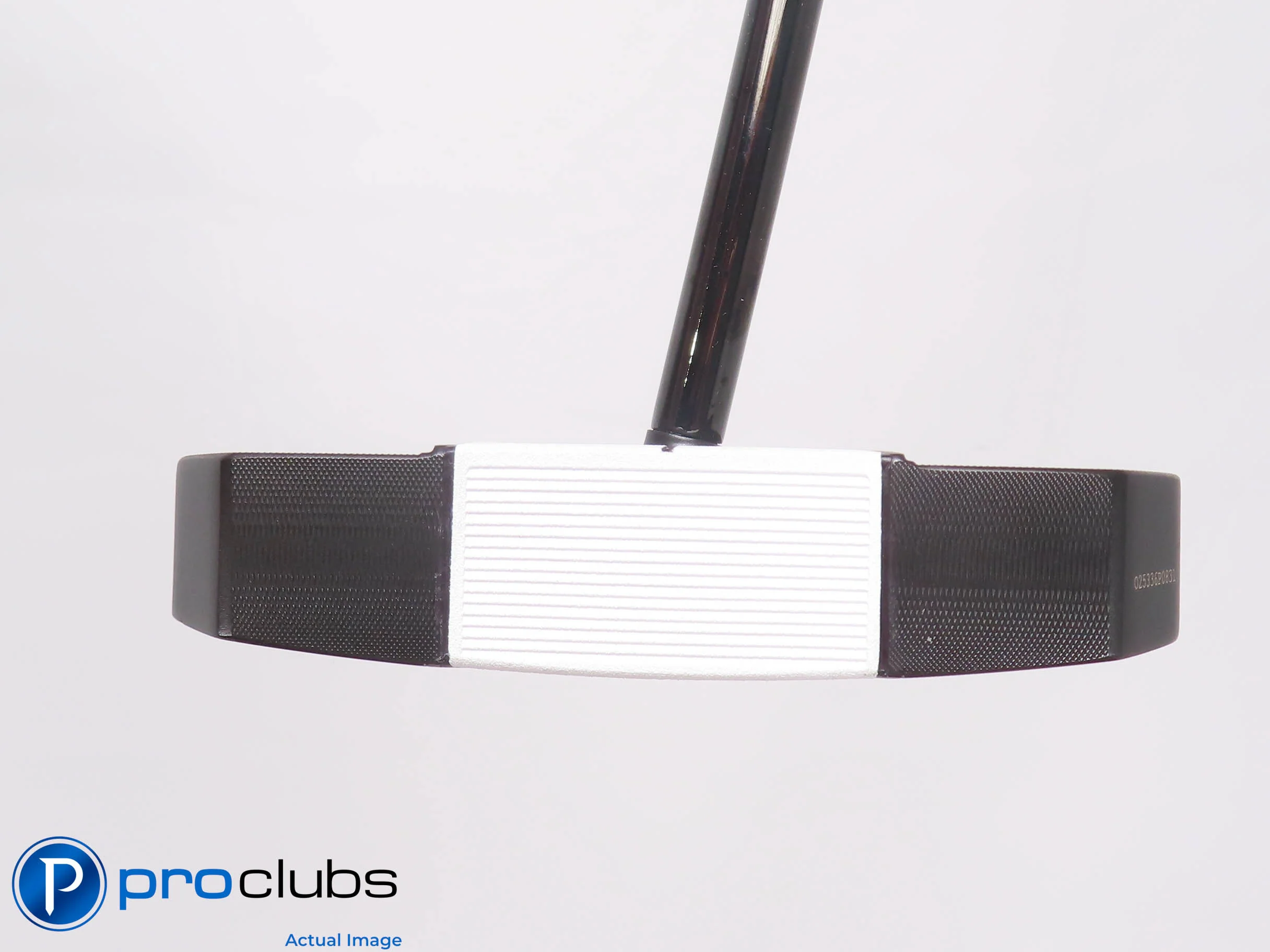 Mint! Odyssey Ai-Dual S2S MAX 1/2 BALL 45" Broomstick Putter w/Cover - 504939 - Image 2