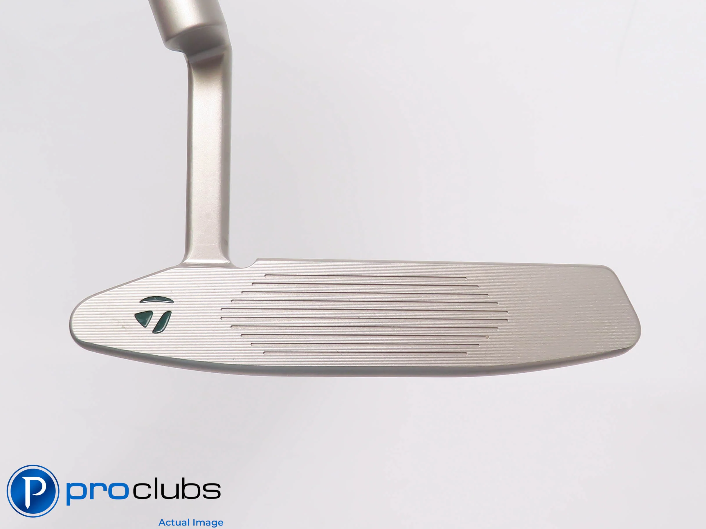 Left Handed TaylorMade TP Reserve TR-B11 35" Putter w/Cover #502986 - Image 2